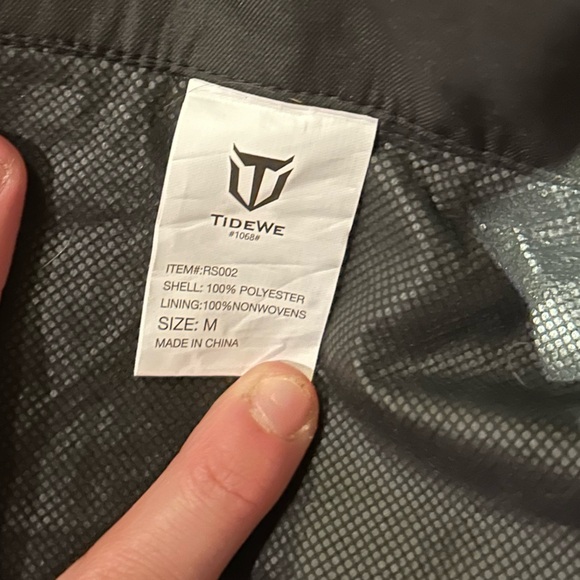 Weatherproof, rainproof, jacket size medium - Picture 2 of 2